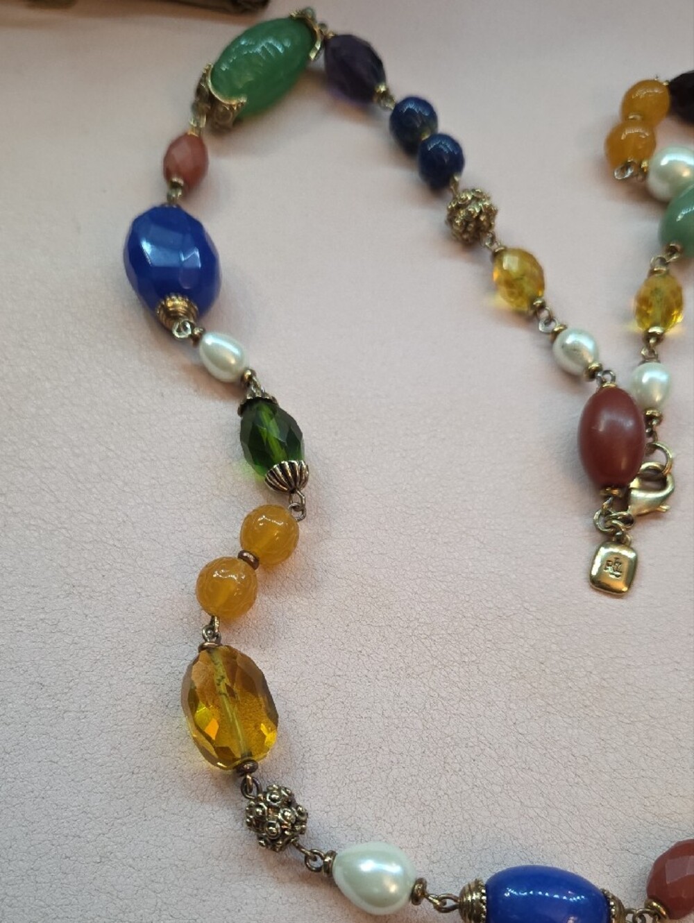 Multicolor Beaded Statement Necklace with Pearls - Picture 4 of 6
